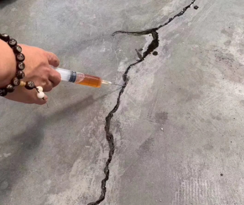 矿区混凝土裂缝修补技术详解​