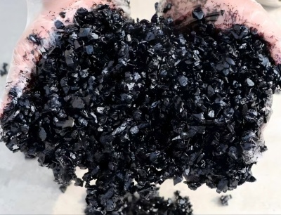 矿区沥青冷补料（沥青砂）的优势特点与施工流程解析